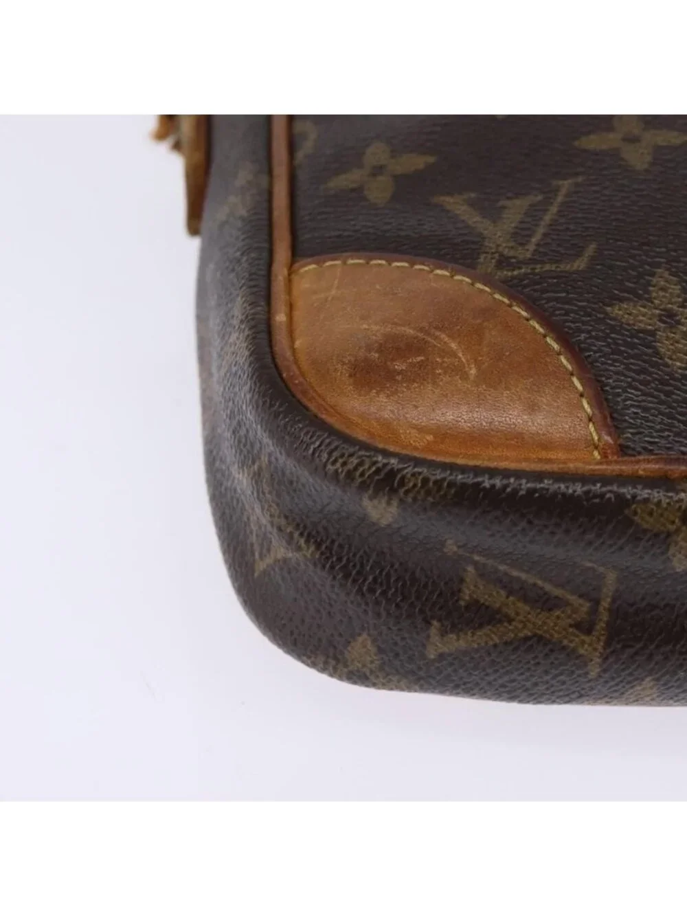 Authentic LOUIS VUITTON Monogram Danube Shoulder Bag M45266 LV - Picture 4 of 16